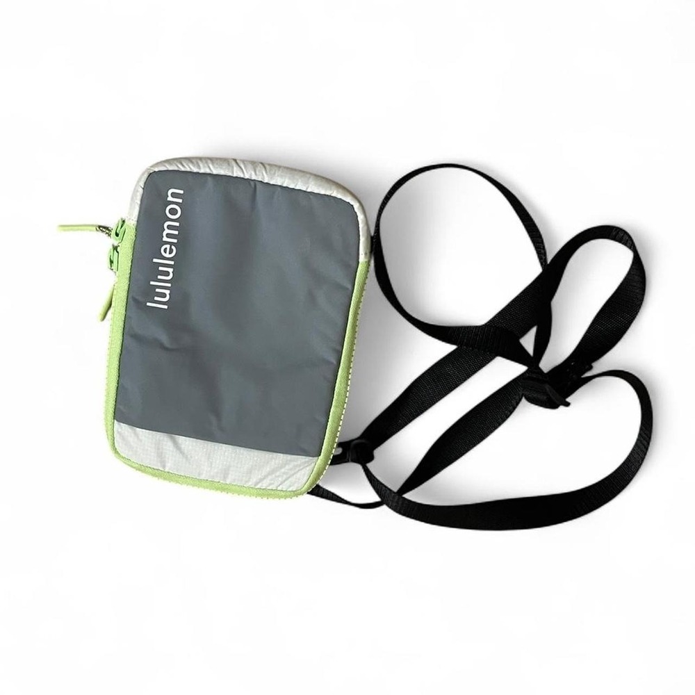 Lululemon easy access green and white crossbody bag